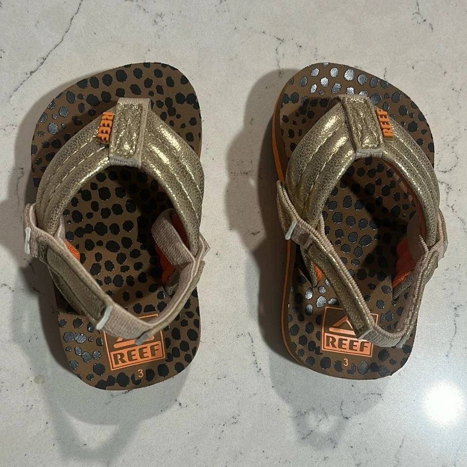 Chanclas Reef Little Kids Ahi talla 3 Foto 2 de 4