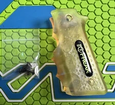 SMART PARTS PAINTBALL MARKER 45* GRIPS+ SCREWS-CLEAR- SHOCKER ION IMPULSE (READ)