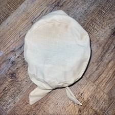 VINTAGE 1940s unionmade USA linen baby BONNET