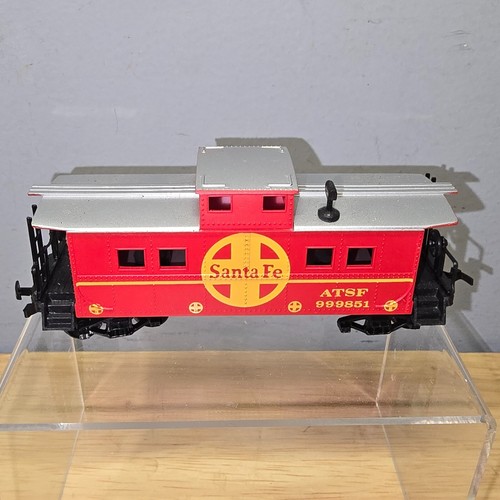 Vintage HO Life-Like ATSF Santa Fe 999851 Train Caboose Railroad Car Red - Picture 3 of 8