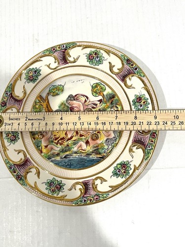 VTG Capodimonte Hand Painted 3D Porcelain Wall Handing Plate Marked Italy 9 1/4” - Bild 14 von 15