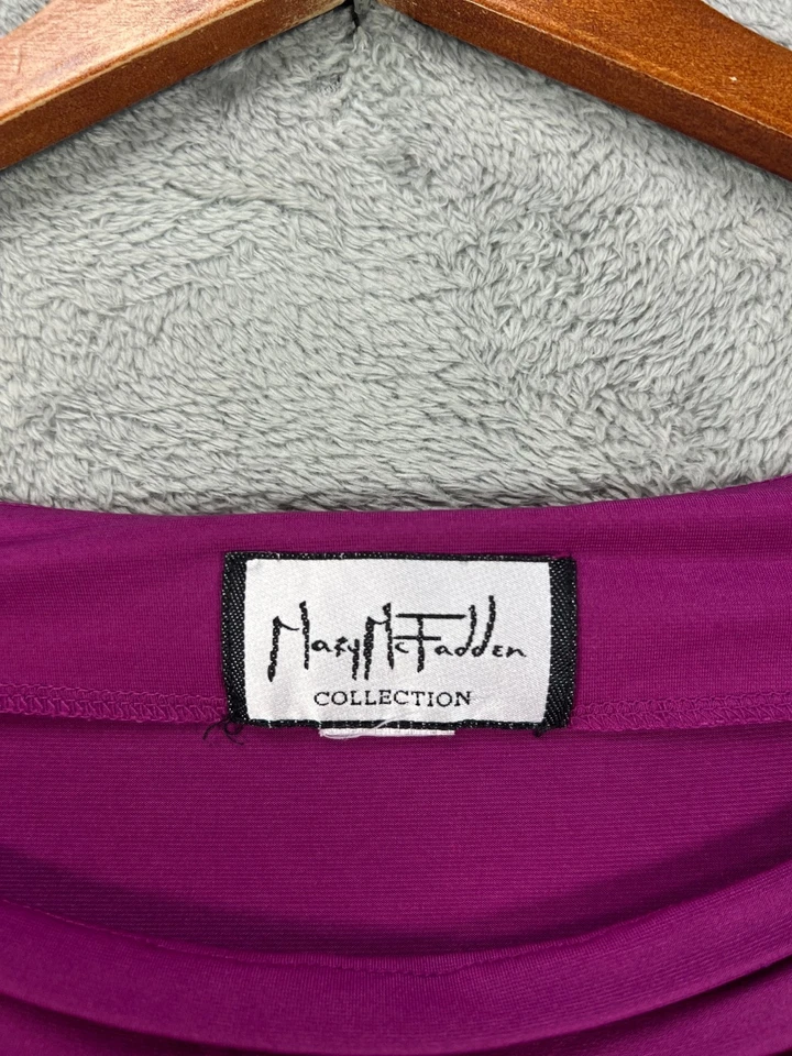 Vestido minimalista neutro plisado vintage Mary McFadden púrpura talla pequeña para mujer Foto 4 de 4