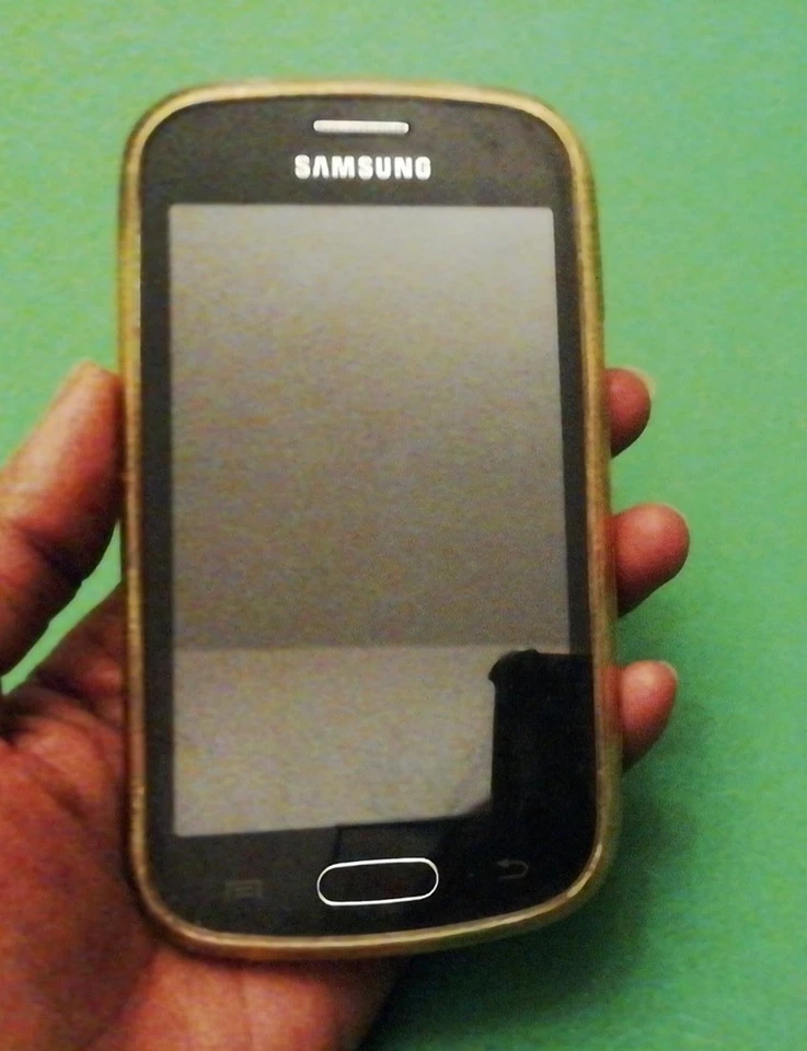 Telefono Cellulare vintage SAMSUNG GT-S7390 senza batteria -leggere descrizione - Immagine 3 di 4