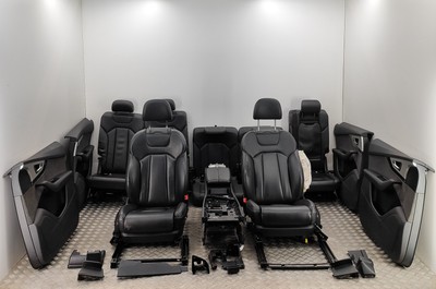 AUDI Q7 4M 2015 Innensitze mit Türkarten-Kit 4M0867103C
