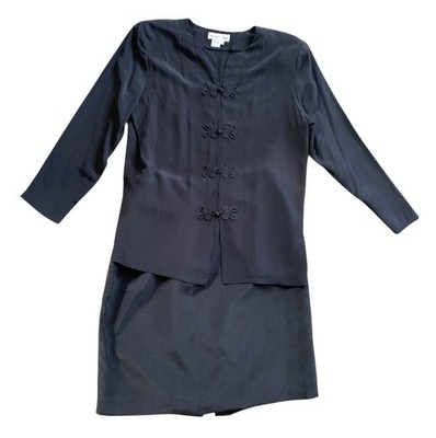 Nancy Crystal Black Silk Two-piece Skirt Suit w Frog Closure Top Women s Size 12