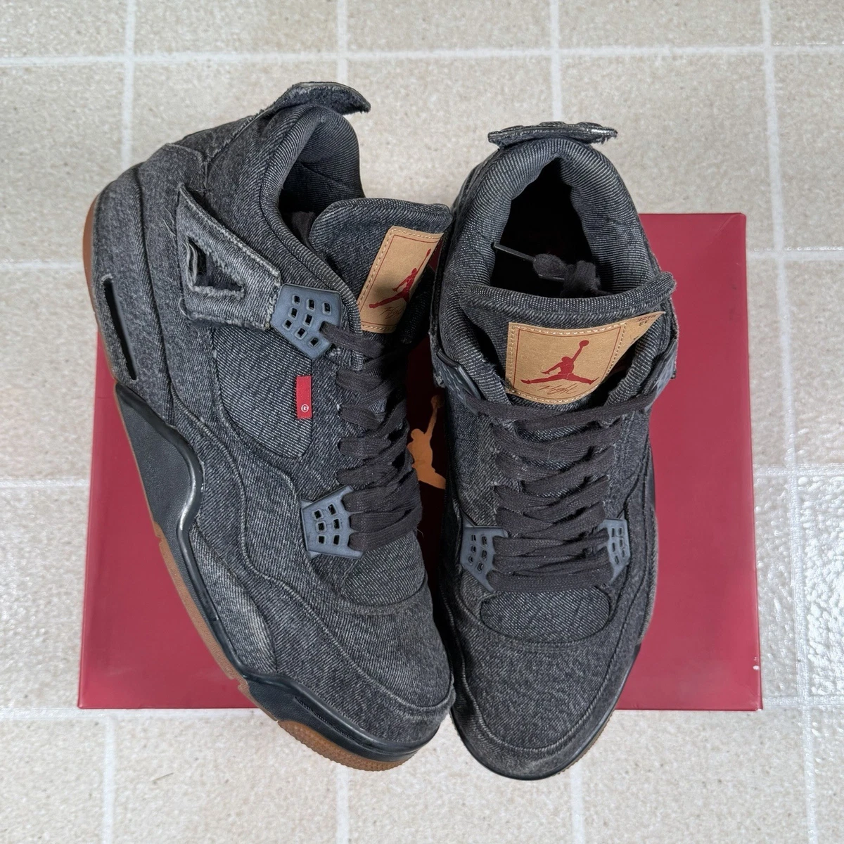 Air Jordan 4 リーバイスジョーダン4 Levi's x Air Jordan 4 Retro Black Denim for Sale - Authenticity