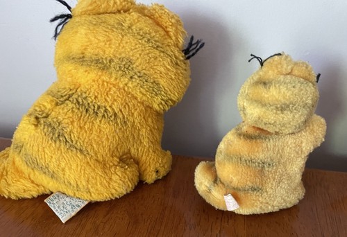 Dakin 2x Garfield Small Retro Plush Soft Toy 5x Vintage Odie Hungry Jack's - Picture 8 of 11