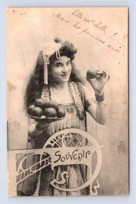 French Girl w Apples ''Elle Est Belle Mais les Pommes Aussi'' Art Deco 1904