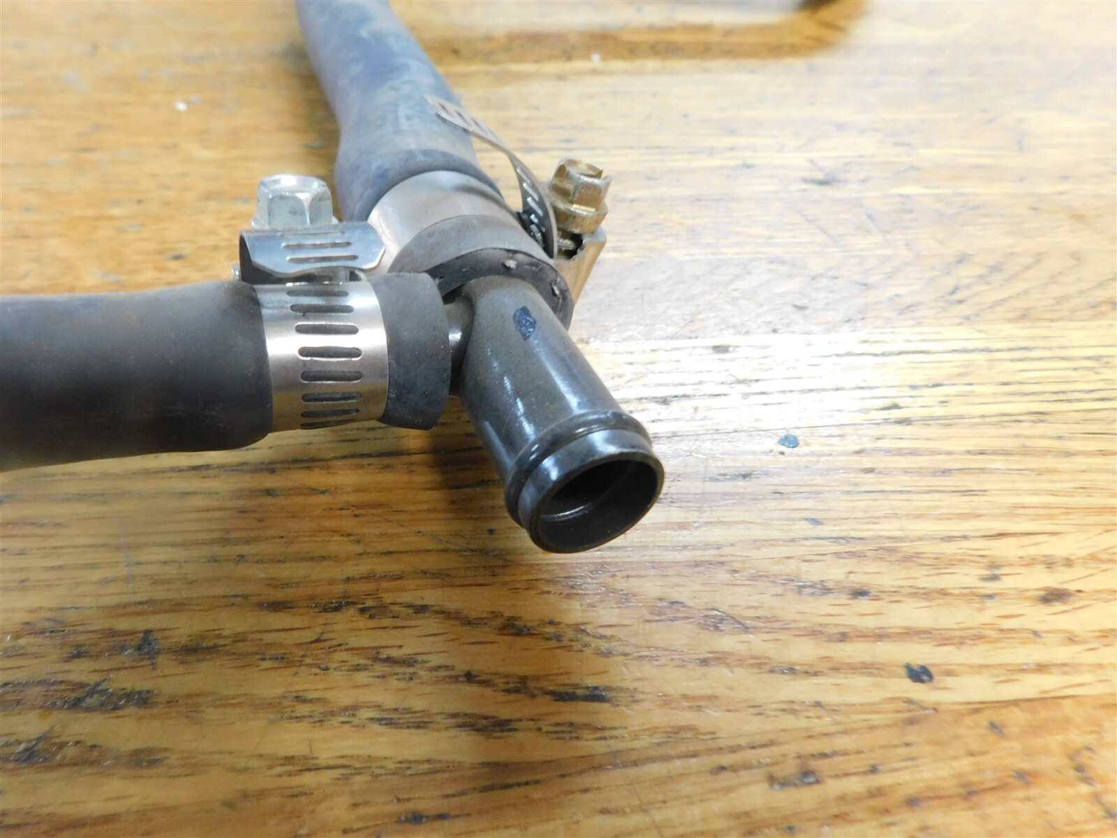 8a577a Range Rover 1993-1995 Ford SVT F150 Lightning Water Outlet Hose E7TZ-8A577-A ...