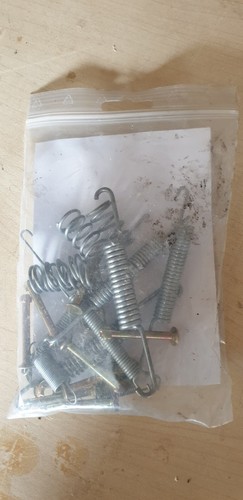 GOLF 08/78-07/86 Bremsbacken Zubehör hinten - Bild 2 von 2