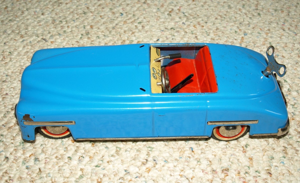 Distler D-3200 Convertible Tin Wind-Up Toy Car - US Germany