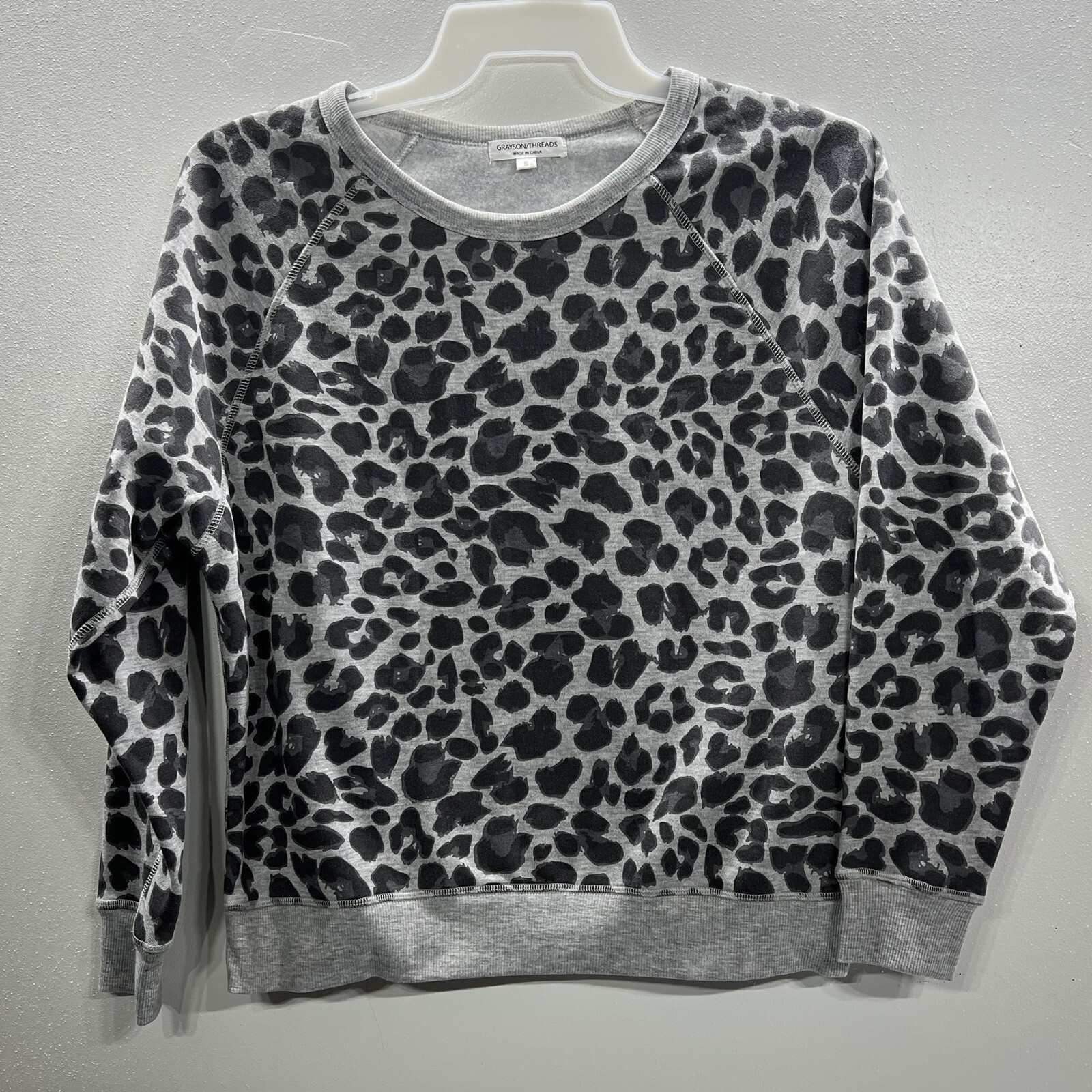 Grayson Threads Women's Oversized Cheetah Print Sweater – Size