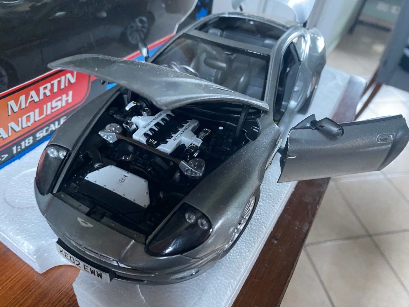 Foto 10 di 24
