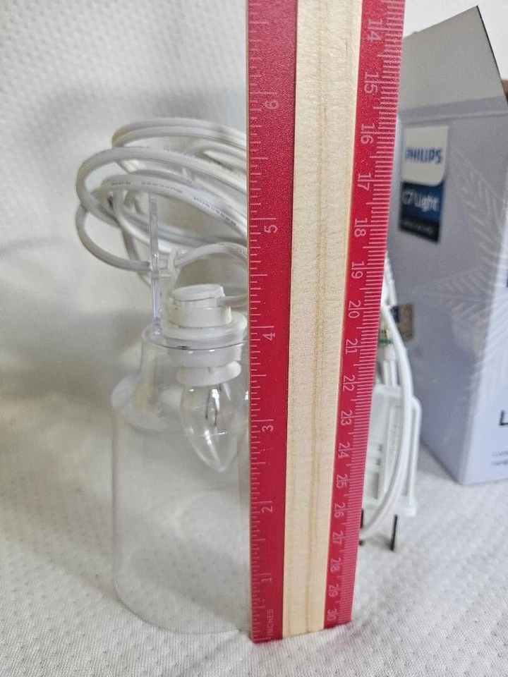 Phillips C7 Light. Indoor Use Only With 12ft Cord. New - Image 4 of 4