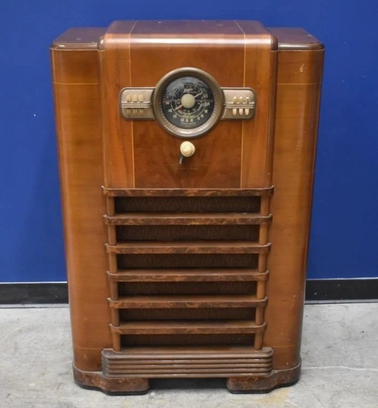1940 Antique Zenith Art Deco Walnut 10s464 Vacuum Tube Console