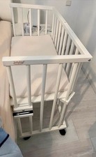 Weißes Baby Beistellbett babybay höhenverstellbar Bett Bettchen Babybett