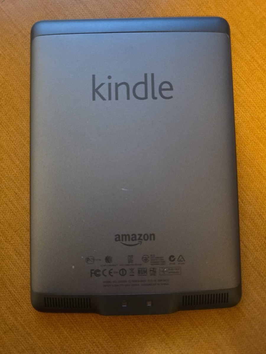 Amazon Kindle Touch - 4th Gen - Model D01200 - 4GB Ereader