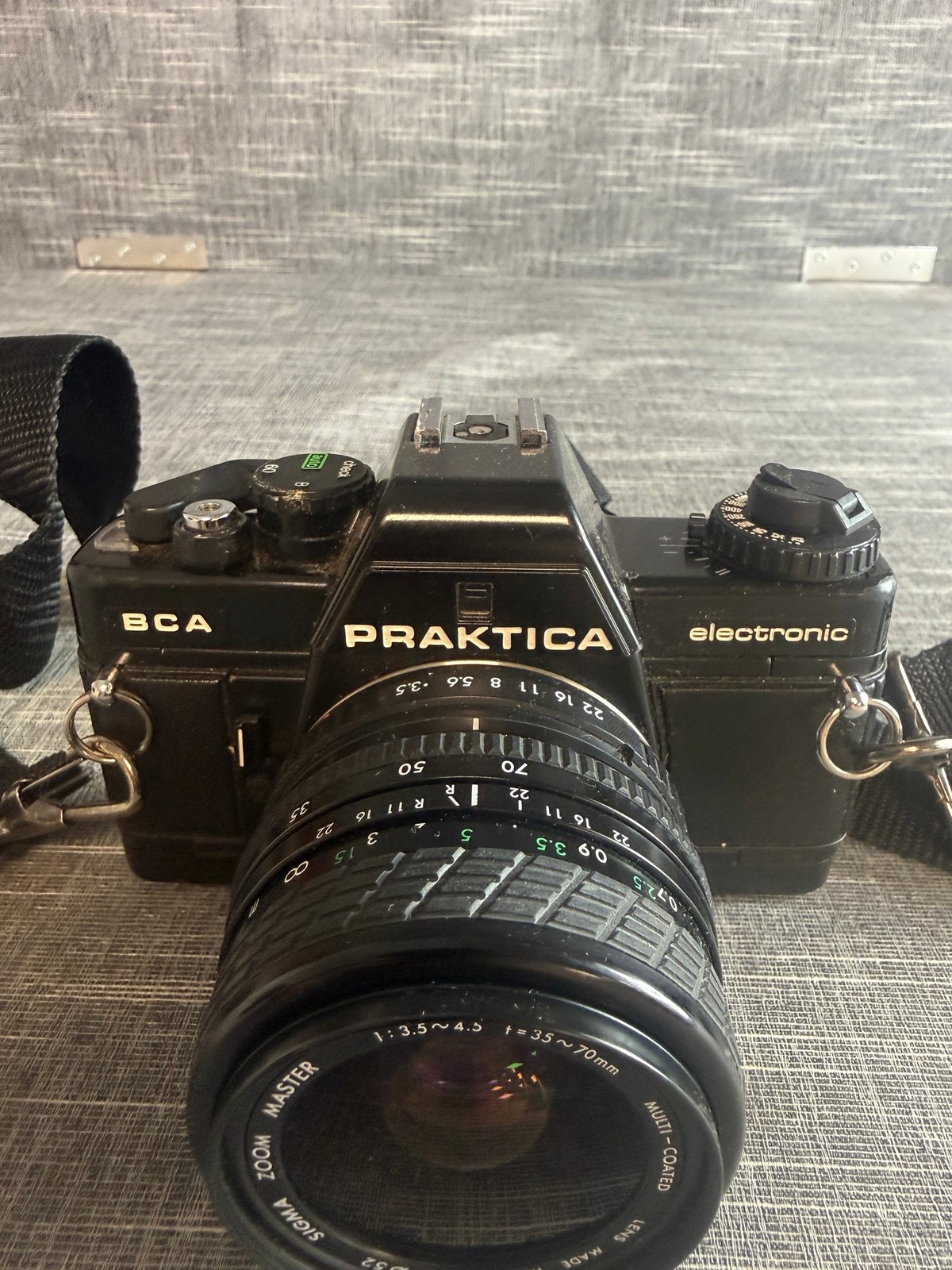 Praktica BCA 35mm SLR Camera with Sigma Zoom Master Lens Vintage Strap image 4