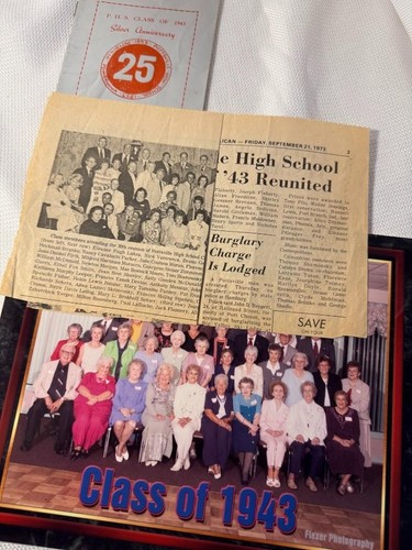 1943 HI S POTTS Annual Year Book POTTSVILLE High School PA yearbook Reunion 2003 - Picture 5 of 5