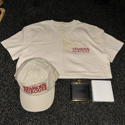 The Famous Grouse Whisky Konvolut Leder Flachmann Gold Finish T-Shirt (M) & Cap 