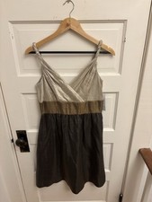 Adrianna Papell Women  s Shimmer Metallic Sleeveless Dress Size 10 New