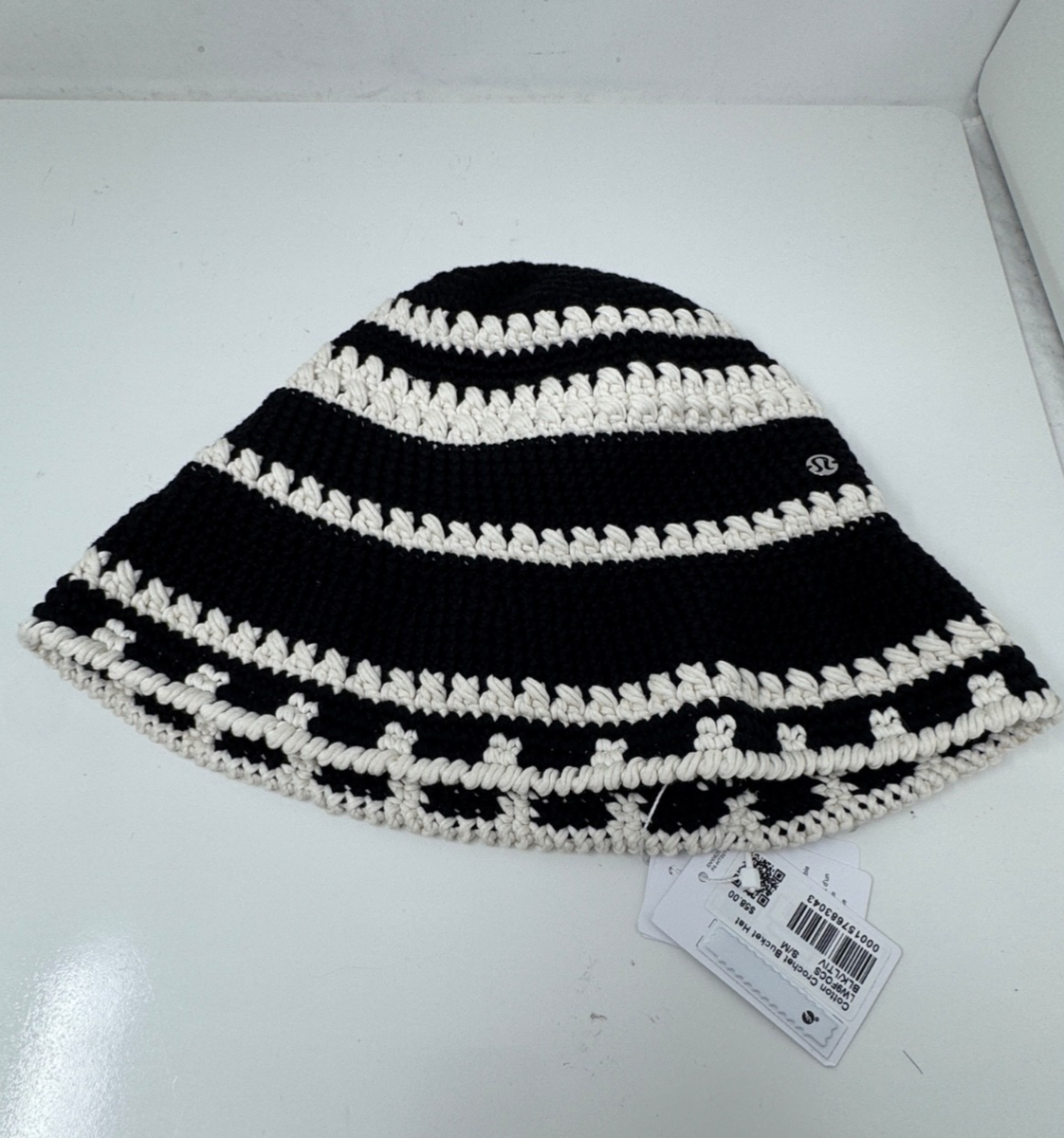 Lululemon Cotton Crochet Bucket Hat BLK LTIV Size S/M New NWT58 Lululemon Cotton Crochet Bucket Hat - CLBL/LTIV - Size S/M main image 4