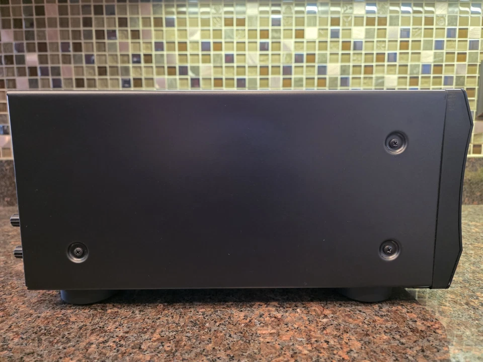 Integra DTR-50.2 7.2ch A/V Receiver THX - Image 4 of 4