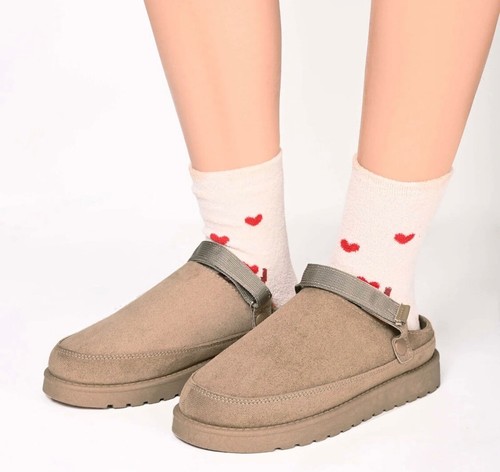 ON TREND KHAKI FAUX SUEDE AND FUR LINED SLIP ON MULE TRENDY WITH SLING BACK - Picture 3 of 3