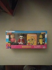 SCOPELY STUMBLE GUYS MS STUMBLE/CAPT NOHEART/BANANA GUY 4 COLLECTIBLE FIGURES
