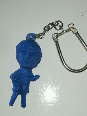 The Beatles George Harrison Dunkin Keychain figure(blue color) 70's