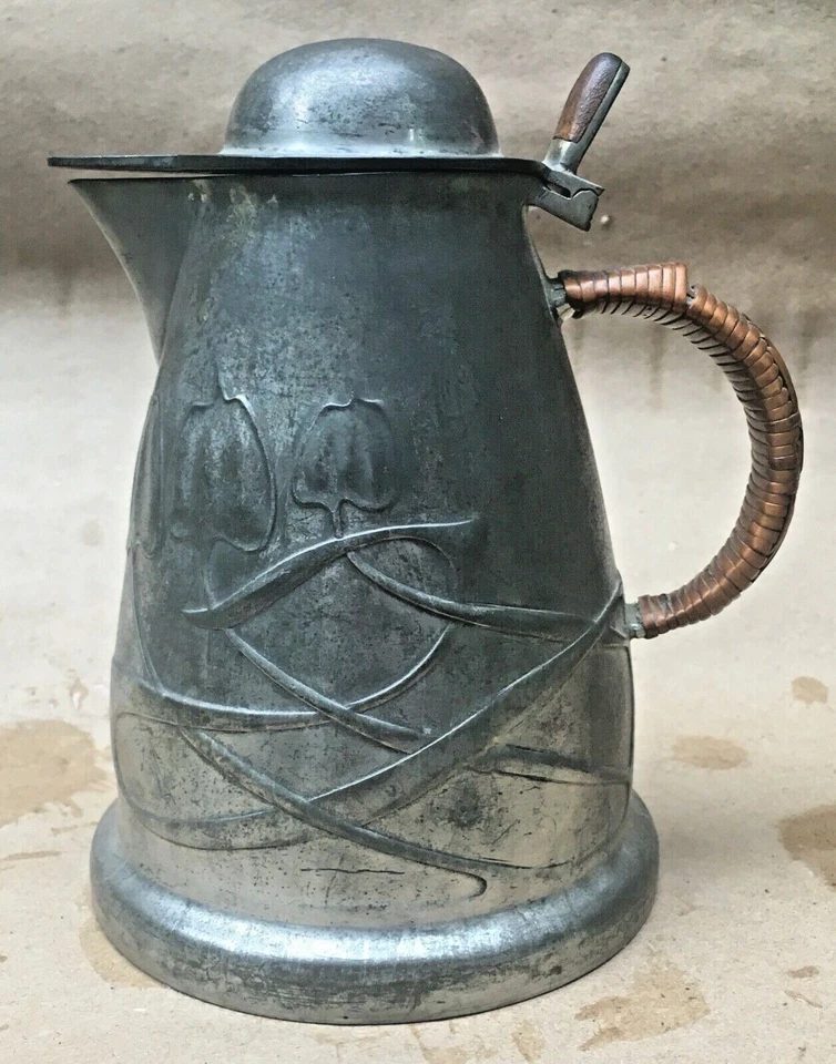 Jarra Art Nouveau Liberty Tudric Foto 3 de 4