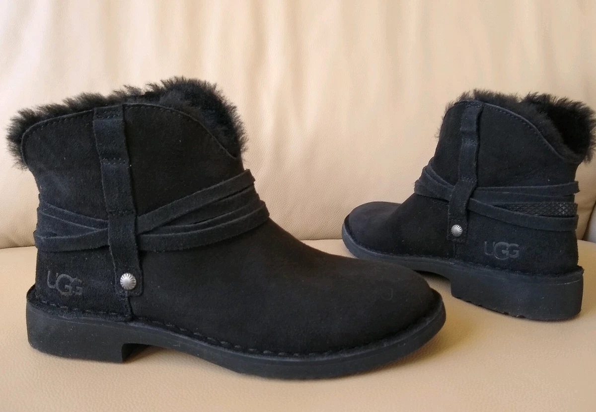 Ugg pasqual boot clearance black