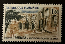 Timbre France Série Touristique 1961-62 Médéa N° 1318 neuf**