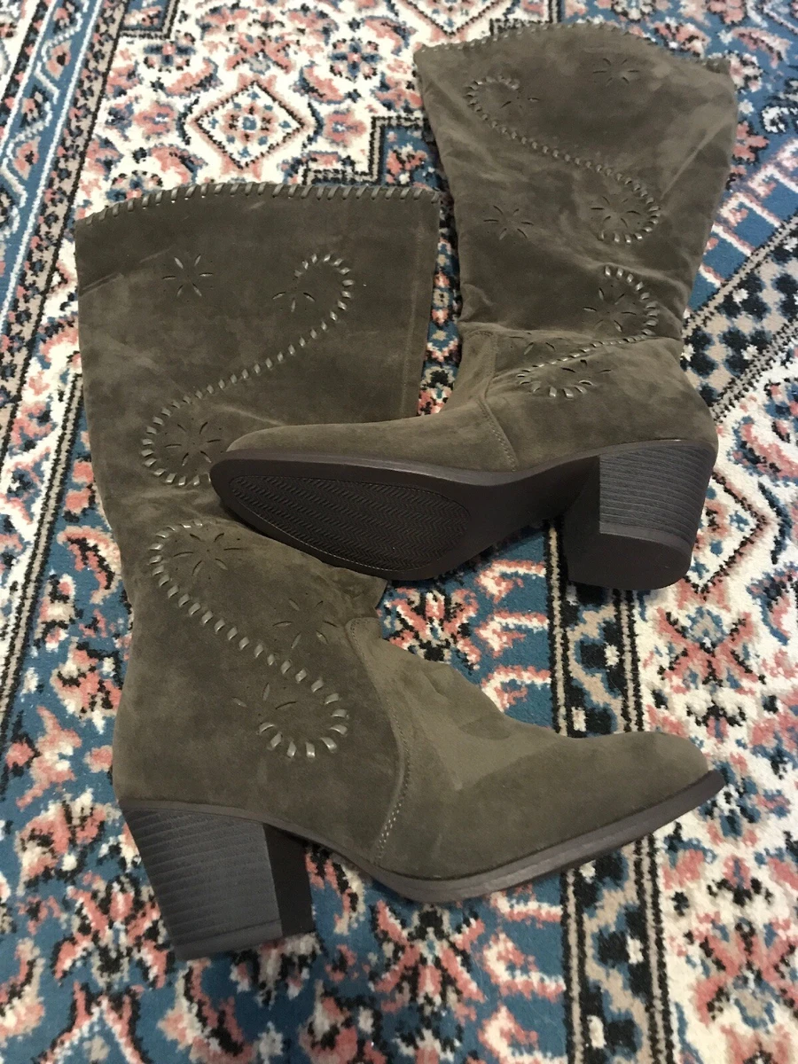 Avenue boots store wide calf