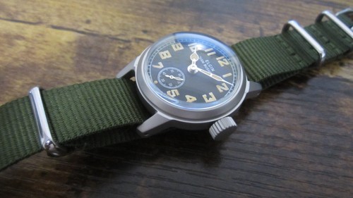 WW2 ELGIN USN BUSHIPS SUB SECOND WITH NEW MILITARY CASE !