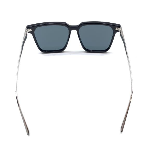 Louis Vuitton サングラス スクエアZ1667E LOUIS VUITTON LV Rise Square Sunglasses Z1667E Black Silver
