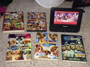 Lot Disney Dog Santa Buddies Christmas Very Good Sylvania Portable Dvd Player Ebay Lot Disney Dog Santa Buddies Christmas Very Good Sylvania Portable Dvd Player Ebay