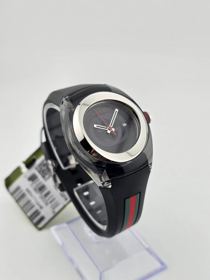 Gucci Sync L Women's Black Dial Rubber Band Quartz Watch - YA137301 ($670 MSRP) - Image 4 of 4