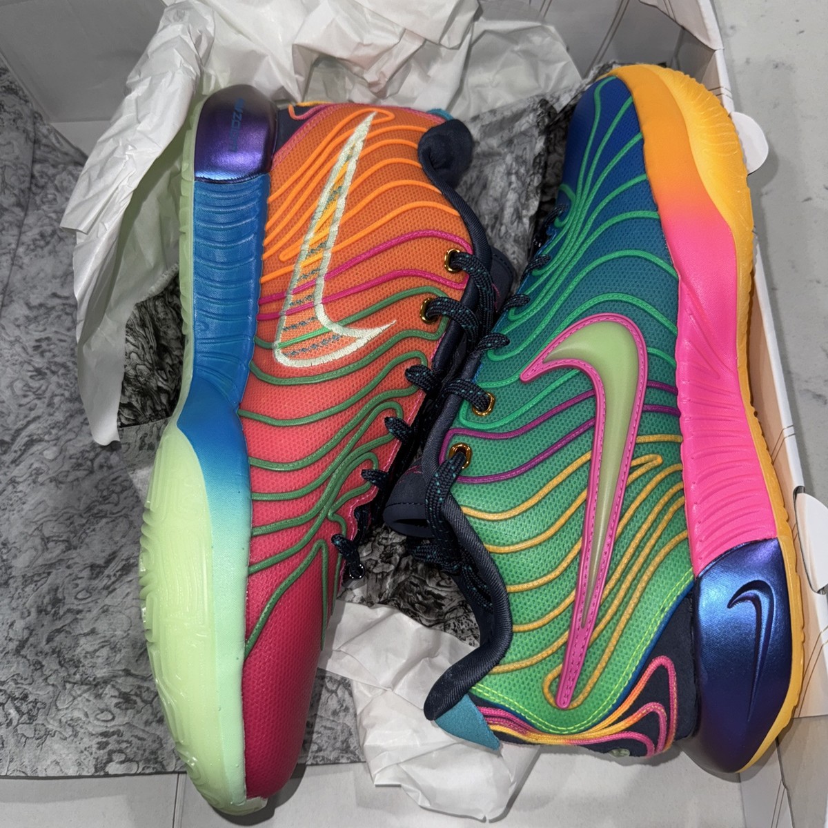 NIKE LEBRON XXI 21 Optimism Multicolor HF5353-400 Mens Size 10.5 Nike LeBron James XXI 21 Optimism Multicolor HF5353-400 sz  main image 4