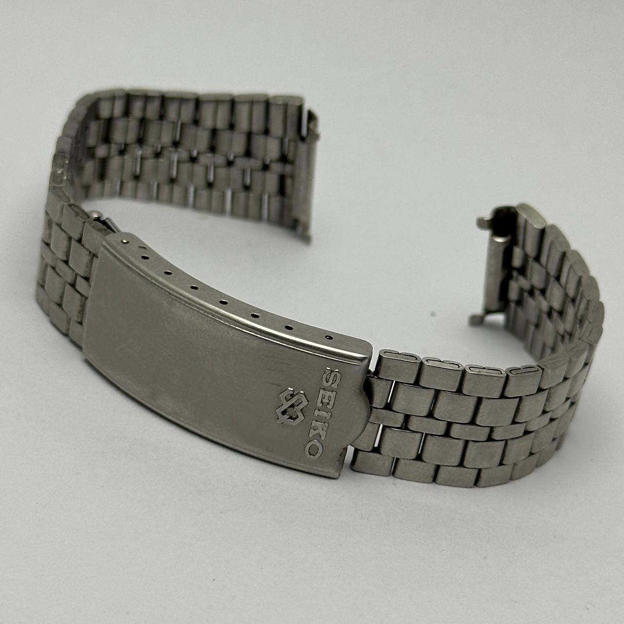 Seiko A258-5060 Watch Quartz 20 Digital Solar Bracelet Vintage Z432 Men’s mm - VintageWatches.PK Seiko A258-5060 Watch Quartz 20 Digital Solar Bracelet Vintage Z432 Men’s mm - vintagewatches.pk