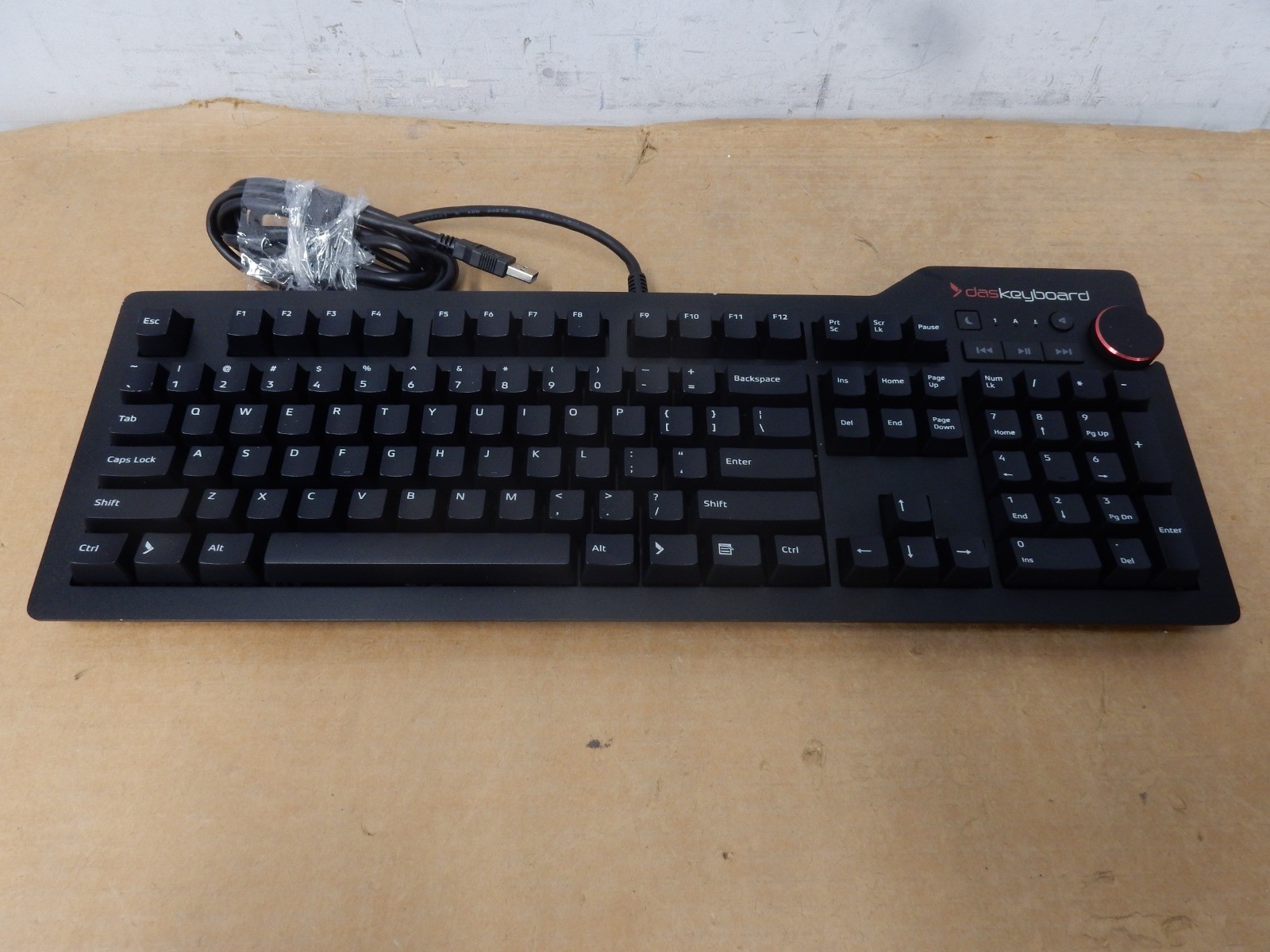 DAS KEYBOARD DASK4 Professional Mechanical Keyboard