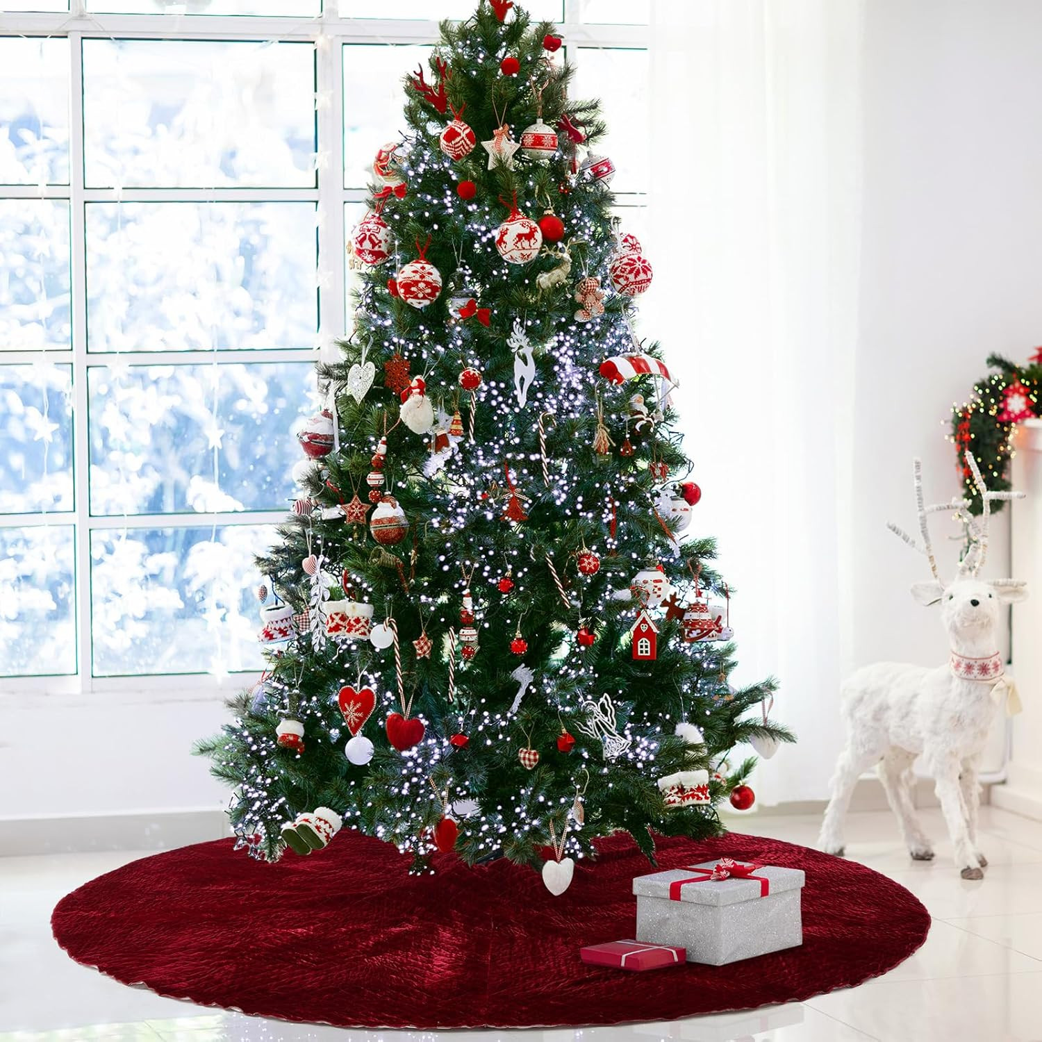 84 Inch Large Christmas Tree Skirt Deluxe Red Velvet Christmas Tree Skirt with Q