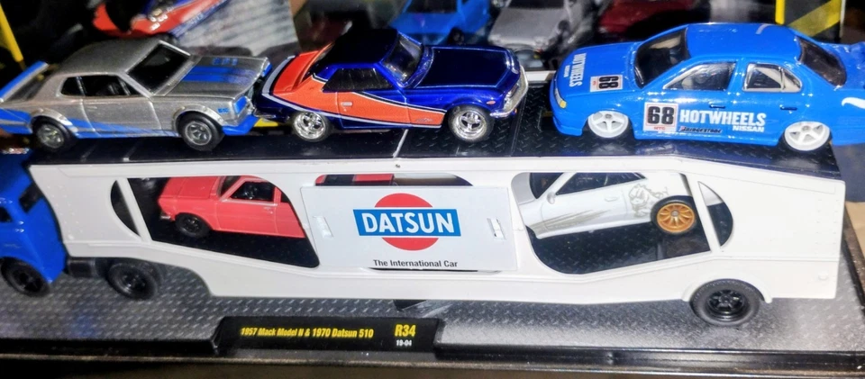 M2 Mack truck transporting 5 CARS- '70 Datsun 510 &4 HW Nissan/Datsun Premiums - Image 2 of 3