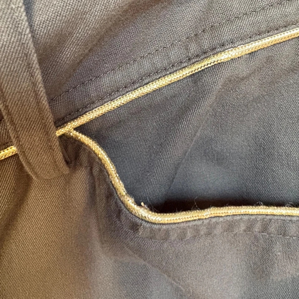 Длинные шорты Cynthia Steffe бермудские зеленые брюки размер 6 с вышитыми бисером блестками - Изображение 2 из 4