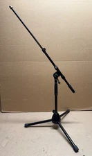 K&M SHORT / LOW MIC STAND WITH TELESCOPIC BOOM ARM, TRIPOD MICROPHONE STAND