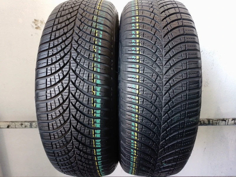 2 Pneumatici USATI GOODYEAR 185/60 R15 88 V DOT: 22/244 stagioni