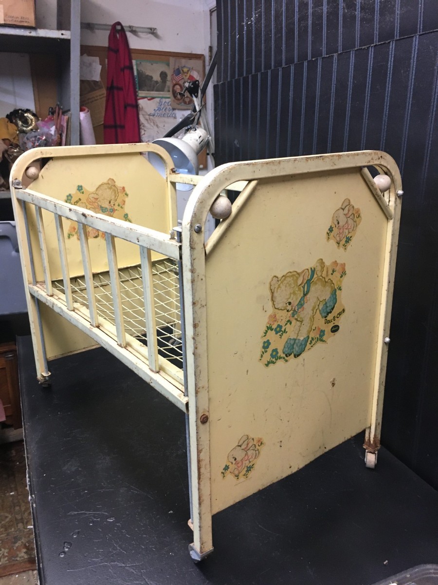 Vtg Amsco Light Yellow Metal Doll E Crib Wooden Wheels Lamb Decals