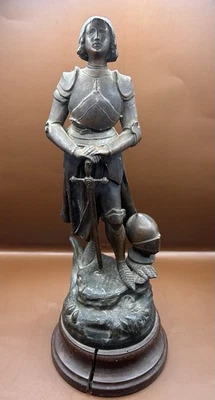 R1079 Statue Jeanne D’arc Alliage Régule Signée fuchs Ancienne Dieu - Photo 1/4