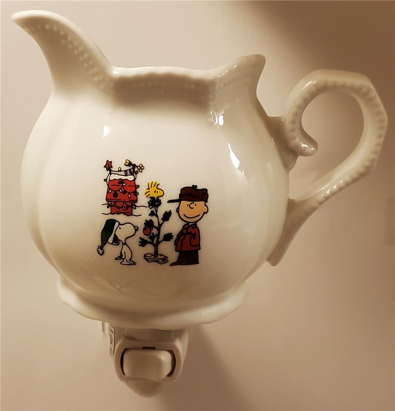 Charming Pillsbury Doughboy Kitchen Porcelain Night Light