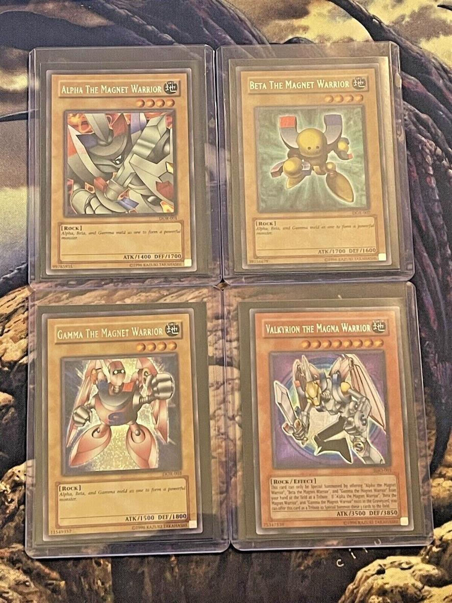 YuGiOH Magnet Warriors and Valkyrion DOR-001/002/003 and SDD-001 + Bonus Gift